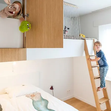 De Haan: @50m From Beach Apartment *